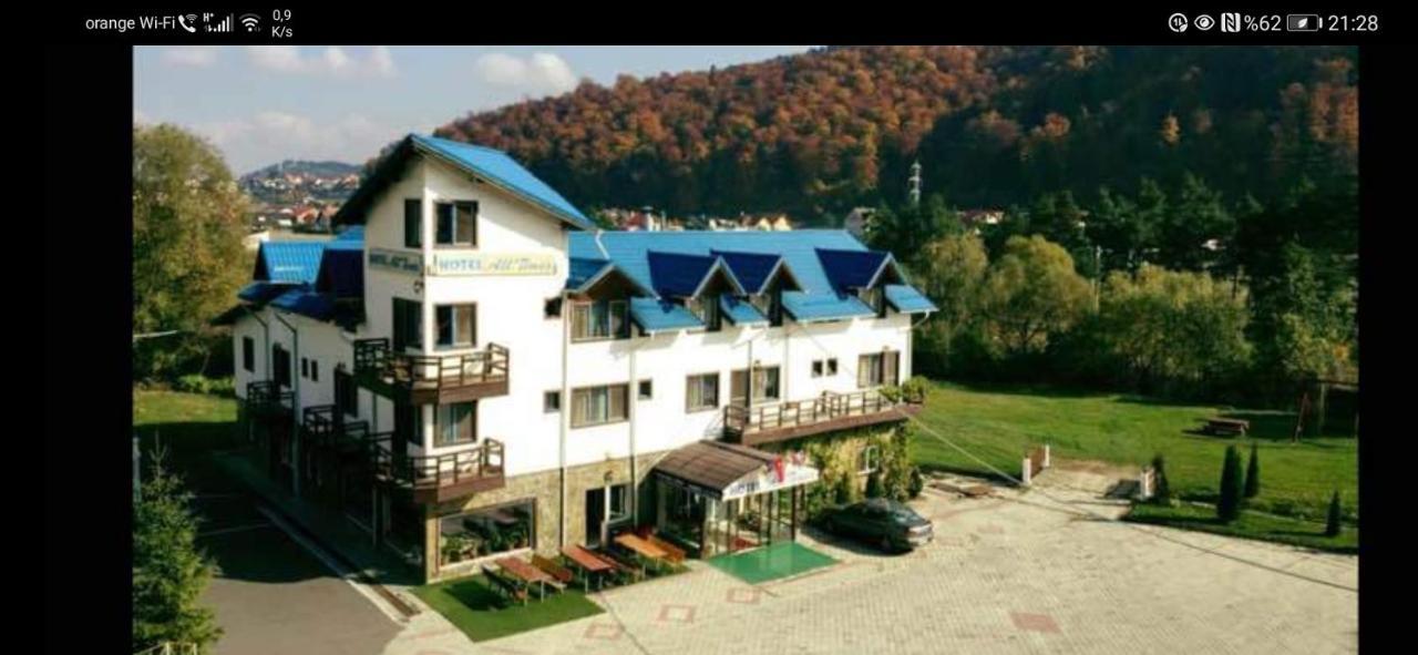 Hotel All Times Тімішу-де-Жос Екстер'єр фото